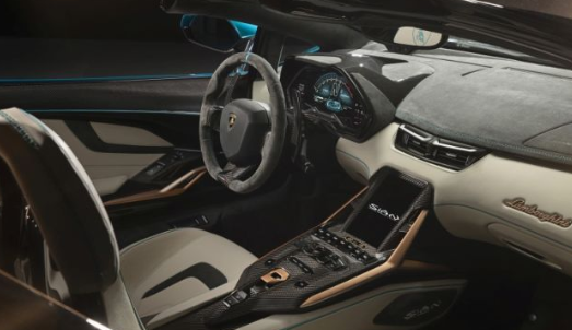 Going to the moon: Lamborghini enters dreamworld NFT with 3D-printed space key