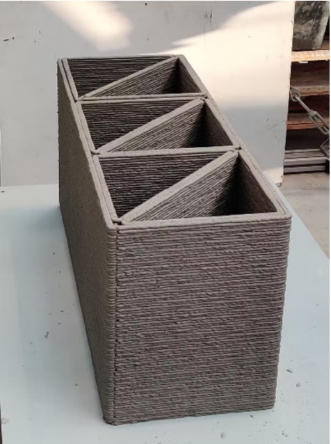 Using recycled glass to make concrete 3D printing materials is expected to greatly reduce environmen